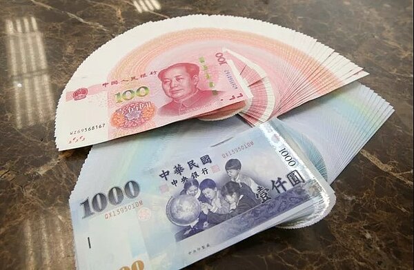 財政部北區國稅局表示,民眾如果前往中國大陸地區任職或進行投資,而產生大陸地區來源所得,應併同台灣地區來源所得課徵綜合所得稅。圖/聯合報系資料庫