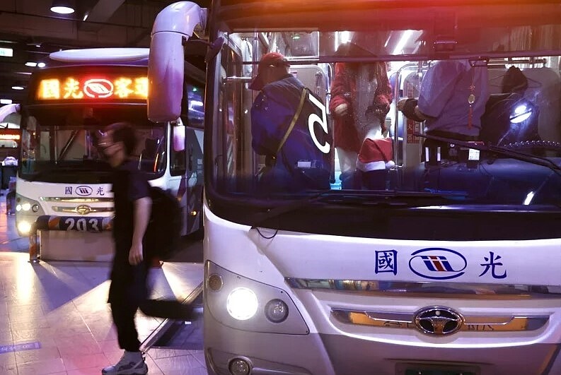國光客運同意暫時代駛2002路(基隆長庚—台北長庚)、1551路(基隆—新店)及9026基隆市安樂區-南港展覽館路線。圖/聯合報系資料照