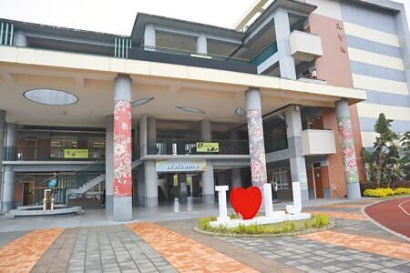 為因應就學需求,新竹縣府已針對六家高中展開擴建增班計畫。(邱立雅攝)