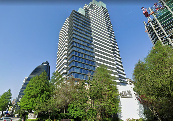 台中朝富路「CBD時代廣場」。圖／翻攝自GoogleMaps