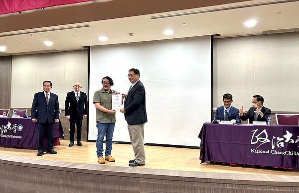 台中炒房全國最猖獗!政府打炒房下一步 學者建議:囤房稅、虛坪改革、預售許可制 政治大學不動產研究中心今19日舉辦「土地權利內涵的再界定」論壇。圖/好房網News記者蔡佩蓉攝影