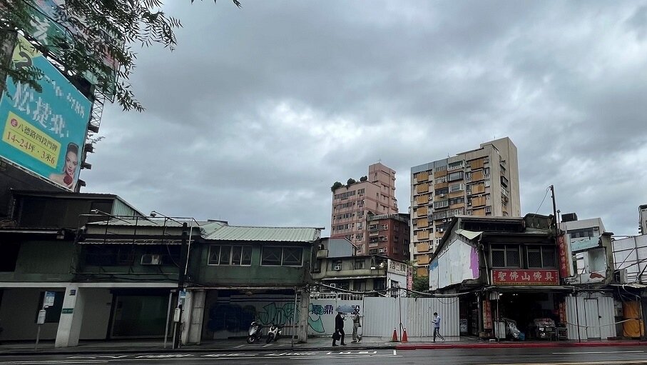 ▼大量改建老屋才有機會降低房價。(示意圖/<a href="https://house.ebc.net.tw/" target="_blank">EBC地產王</a>張琬聆攝)