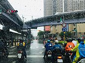一夜暴雨大助攻！全台水庫「進帳王」是它　南部仍渴盼再降甘霖