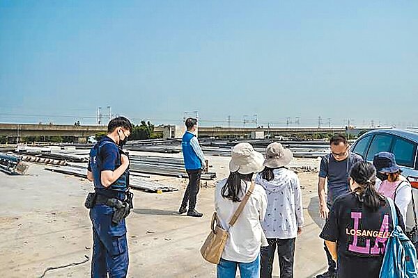 縣府強制拆除湖口鄉農地倉庫最後1案,業者已全數自行拆除,可見確有嚇阻成效。(新竹縣政府提供/羅浚濱傳真)