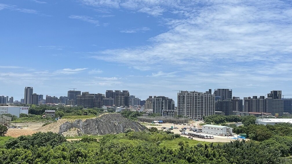 ▼交屋潮退卻下,4月交易量減少。(示意圖/<a href="https://house.ebc.net.tw/" data-cke-saved-href="https://house.ebc.net.tw/" data-cke-saved-href="https://house.ebc.net.tw/" data-cke-saved-href="https://house.ebc.net.tw/" data-cke-saved-href="https://house.ebc.net.tw/" data-cke-saved-href="https://house.ebc.net.tw/" target="_blank">EBC地產王</a>張琬聆攝)