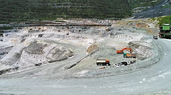 立法院院會昨通過礦業法修正案。圖/資料照片