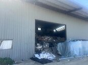 竹縣府強拆違章驚見有害廢棄物　民眾怕影響到附近良田