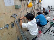 台中勞工們快看！「這課程」上滿70小時可領300元