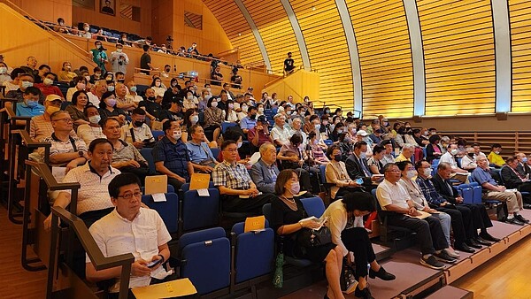 「回顧1949:遷台外省族群對台灣的犧牲與貢獻」座談會照片