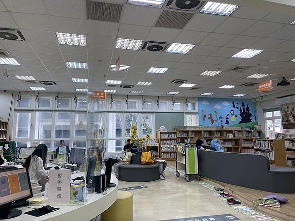 新竹市圖書館金山分館將閉館,市議員劉彥伶走訪認為使用人數仍多。圖/竹市議員劉彥伶提供