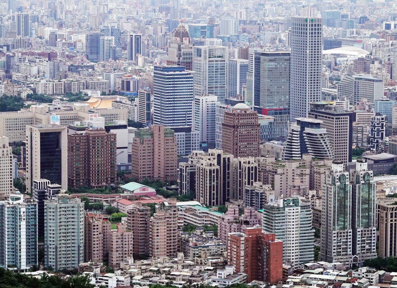 新北市政府稅捐稽徵處表示，今年房屋稅繳納期間至5月31日，提醒納稅人留意期限。圖／聯合報系資料照片 