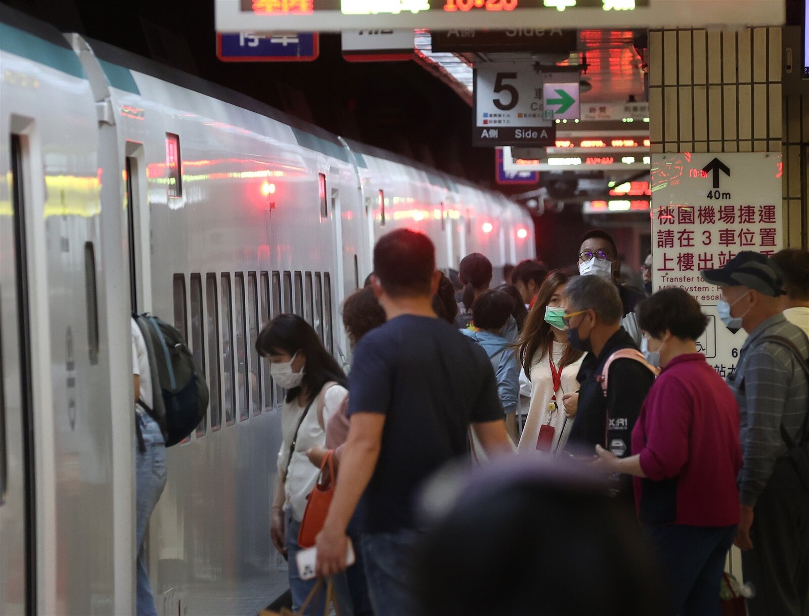 民眾黨立委陳琬惠控台鐵把土地給詐騙集團經營。示意圖，與新聞無關。圖／本報資料照片 