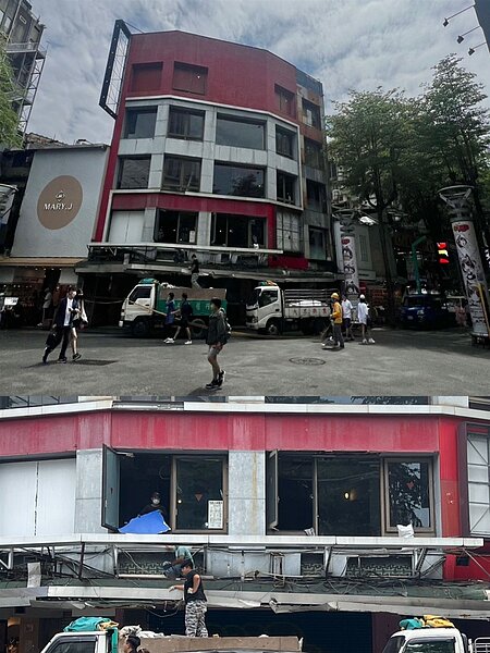 2023年5月15日,西門町峨眉街肯德基遺址出現人車在進行建物內部的清運。(張哲生攝)