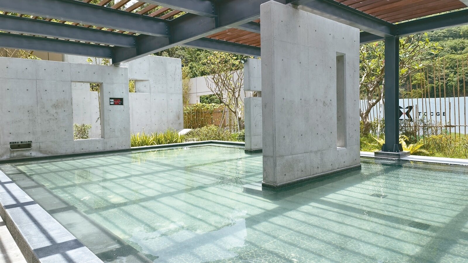 紅葉谷溫泉區環境宜人。記者卜敏正／攝影 