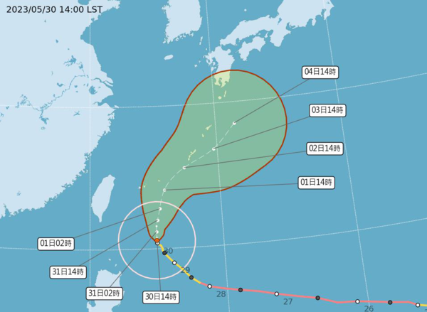 瑪娃颱風30日下午2時中心位置在鵝鑾鼻的東南東方約 450 公里海面上，以每小時8公里速度，緩慢向北轉北北東進行。圖／中央氣象局提供