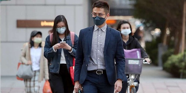 金融保險業薪資居冠。圖/中時報系資料照