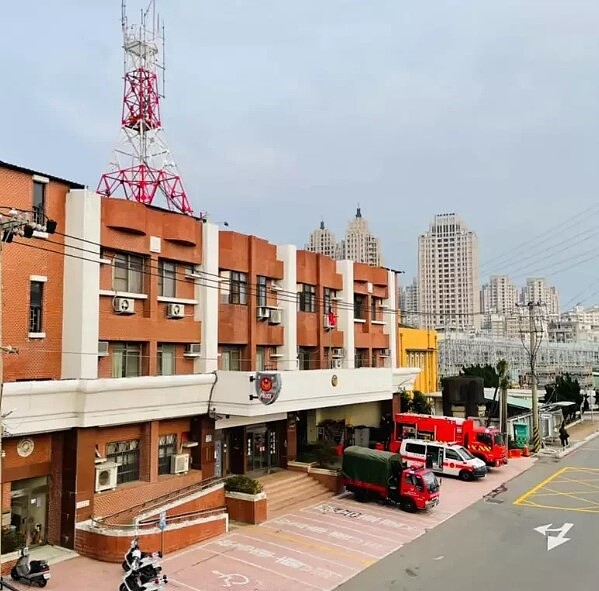 新竹市警察局第二分局埔頂派出所位於光復路上,辦公廳舍老舊。圖/取自埔頂派出所臉書粉絲專頁