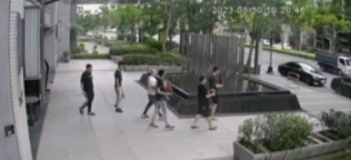 新北市三重警方針對轄內竹聯幫弘仁會幫派據點下達「滅會令」,上個月30日位於三重據點已搬離。記者曾伯愷/翻攝