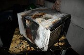 夏天狂吹冷氣！冷氣機火災7成電線短路　消防局籲定期檢查清潔