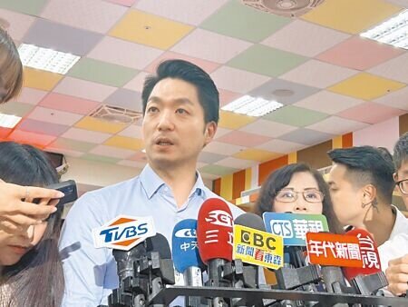 面對台北小巨蛋辦演唱會造成周邊住家震動問題,台北市長蔣萬安7日表示,台北大巨蛋12月完工後,大型演唱會移至大巨蛋舉辦,將是根本解決之道。(陳薏云攝)