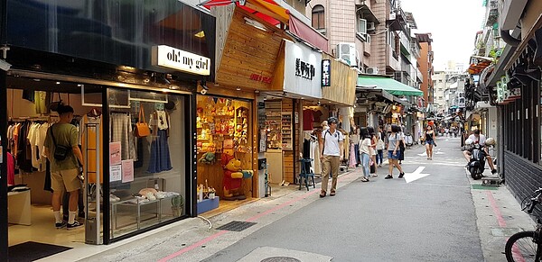 雙北夜市宅房價「百萬王」出爐!這裡最狂:每天至少賣出一間 「師大夜市」以101.3萬元的平均單價位居雙北市共15個知名夜市中第一名。圖/永慶房產集團提供