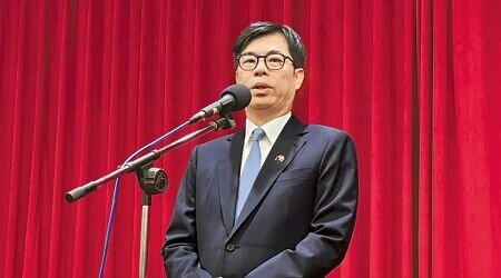 高雄先前陷入缺水危機，如今傳出好消息，高雄市長陳其邁指出，目前高屏溪川流量穩定，已連續多日超過20cms，高雄水情燈號下周有機會轉為綠燈正常供水。（洪浩軒攝）