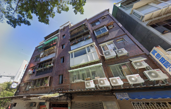 台北市大同區敦煌路疑似凶宅。圖／翻攝自GoogleMaps
