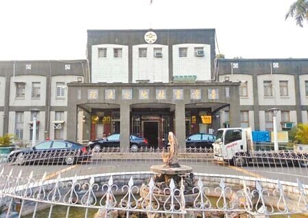 雲林縣男子持木棍打死老母逃過死刑,雲林地方法院判處19年6月。(本報資料照片)