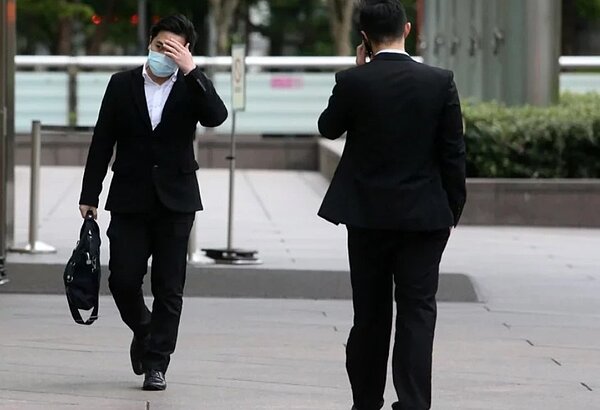 明年基本工資漲定了,勞動部昨(19)日邀集勞資雙方召開第2季基本工資工作小組會議,會中勞資雙方皆未反對調漲,外界預期調幅上看3.5%。記者胡經周/攝影