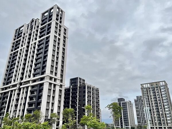 新北市地政局公布今年第1季預售屋實價登錄,其中三重區申報件數838件、成交總金額157.5億元,皆為新北之冠。其中圖/新北市地政局提供