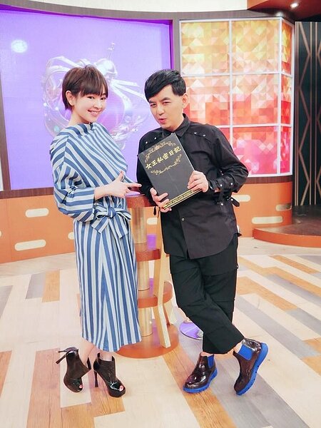 黃子佼昨天透露曾喜歡過蔡燦得。 圖/截自蔡燦得臉書