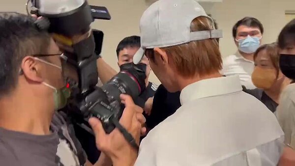 炎亞綸現身記者會。記者田俊彥/攝影