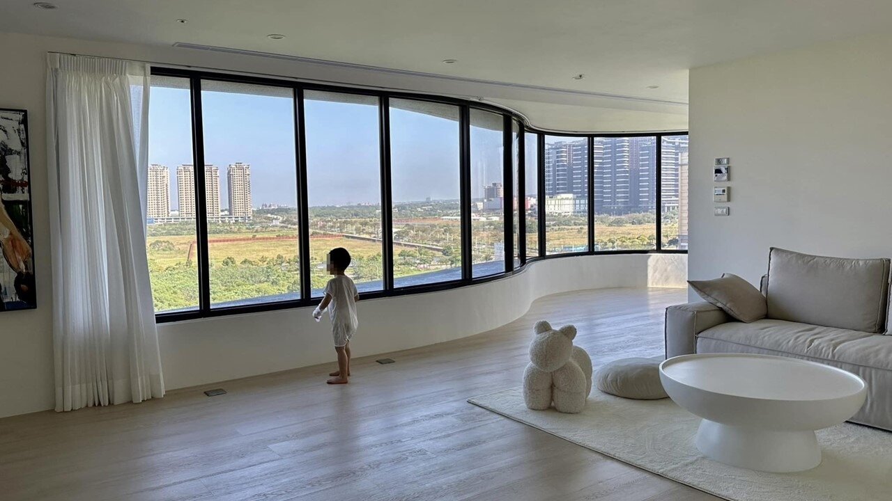 ▼郭彥甫日前分享購屋心路歷程。（圖／取自<a href="https://www.facebook.com/kuoyenfuart/photos" data-cke-saved-href="https://www.facebook.com/kuoyenfuart/photos" target="_blank">郭彥甫</a>臉書）