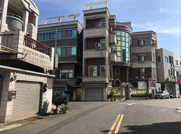 信義房屋台南民生店長張榮表示,透天產品仍具有一定吸引力,只是因為價格日漸上揚加上市場供給量減少,電梯大樓未來還是主流。(圖/信義房屋提供)