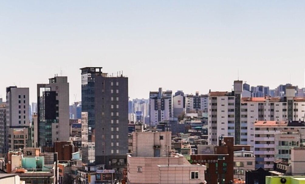 ▼青年購屋積金支持機制,打算以優於一般利率,協助青年存款買房。(示意圖/pixabay)