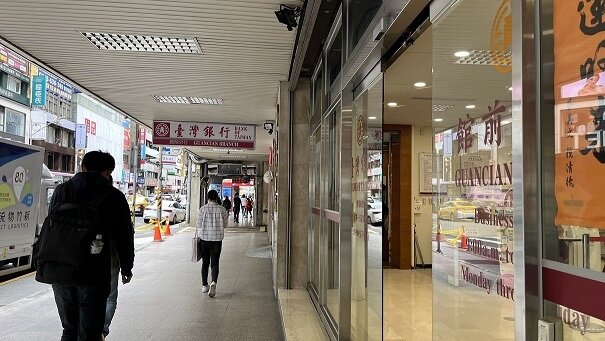 ▼現在的購屋333策略,已變成3年寬限期、30年期房貸及超過1/3收入繳房貸。(圖/<a href="https://house.ebc.net.tw/" target="_blank">EBC地產王</a>張琬聆攝)