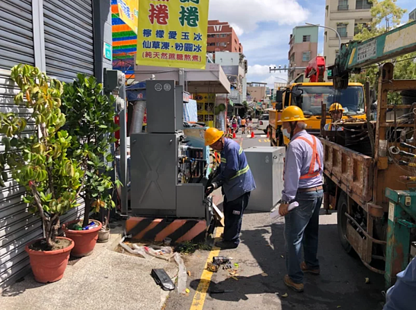 台南市觀光熱區國華正興商圈端午連假連續3天無預警停電，議員要求全面盤點以免再發生衝擊觀光。圖／讀者提供