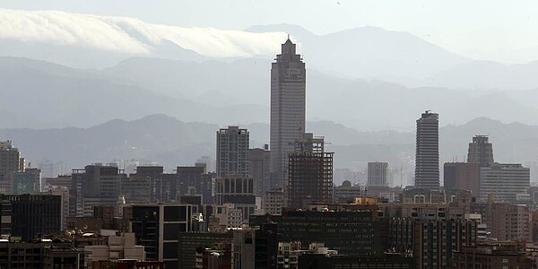 5月國銀不動產放款比率小幅上升至26.42%。圖/中時報系資料照