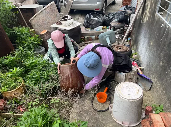 台南市登革熱疫情嚴峻,加強巡查孳清。圖/台南市政府提供