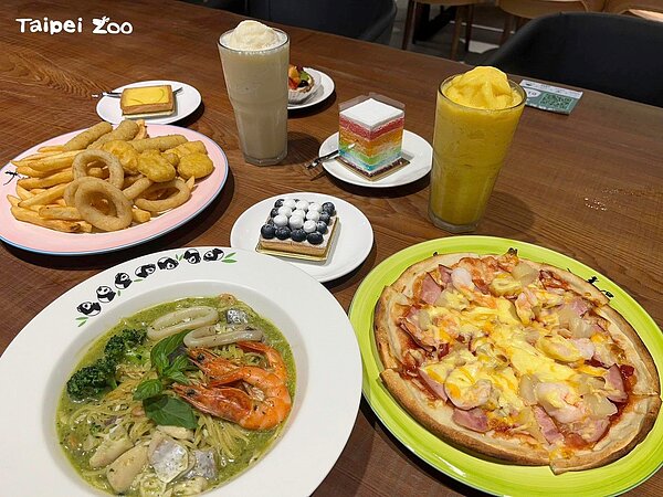 大貓熊館2樓主題餐廳新饗宴。圖/北市府提供