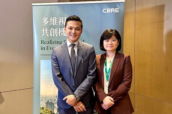 林敬超接任世邦魏理仕台灣總經理兼任資本市場部主管;而現任中國華東區域與台灣董事總經理朱幸兒,則仍將督導世邦魏理仕台灣業務。 圖/好房網News記者蔡佩蓉攝影