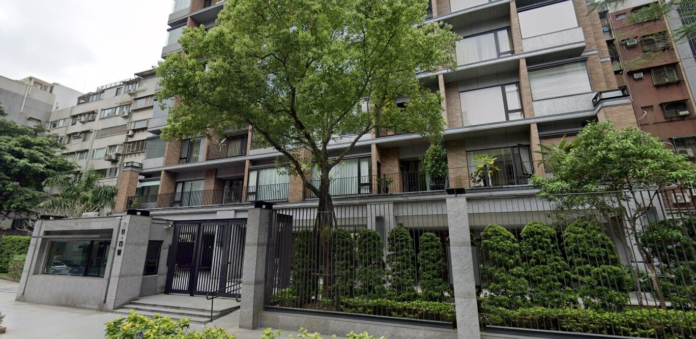 ▼炎亞綸曾持有位於天母的豪宅,持有3年獲利620萬元。(圖/翻攝自googlemap)