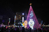 首度與LINE合作！台中16公尺高「甜蜜音樂盒」耶誕樹超吸睛