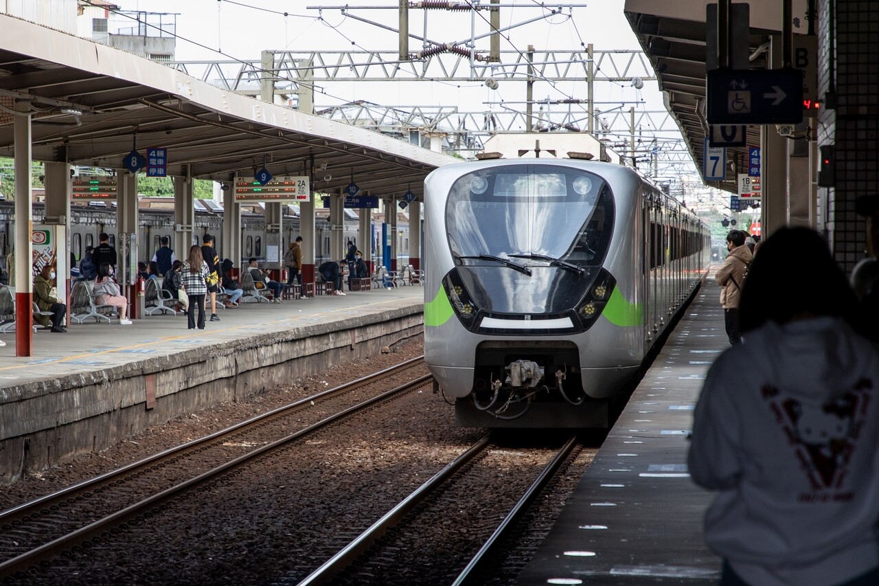 台鐵區間車示意圖，非當事班次。圖／本報資料照片 