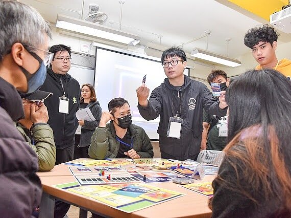 臺灣師範大學大眾傳播研究所首創媒體素養教育桌遊競賽