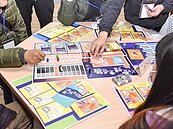 原來媒體素養能用VR、AR學？臺師大開發桌遊　讓你邊學邊玩