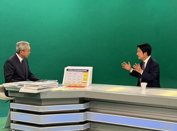 民進黨總統候選人賴清德接受年代專訪。圖／取自臉書
