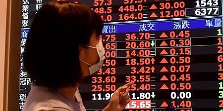 
12月有八檔台股ETF上演換股秀，18日開始換股，減持航運類股、調節2023年以來漲多的AI、電子通路龍頭股，並加碼今年獲利逆勢成長、買點浮現。圖∕本報資料照片
