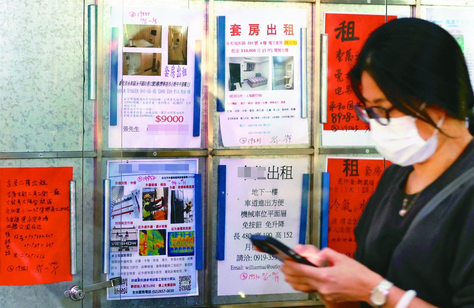 立法院昨天協商減稅法案,針對幼兒學前、租金支出兩項扣除額修法達共識,其中租金支出將改列特別扣除額、額度調高為十八萬元,後年五月報稅適用。記者侯永全/攝影