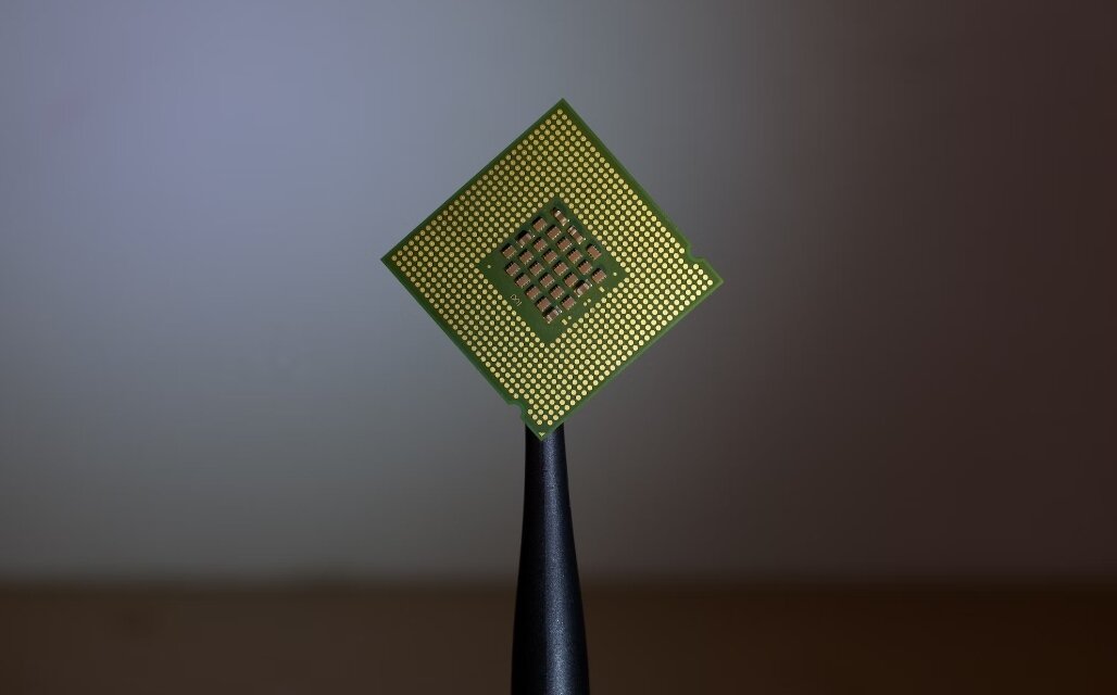 ▼台灣的「秘密武器」是技術精湛、吃苦耐勞的工程師,且在海外恐難以尋得。(示意圖/unsplash)